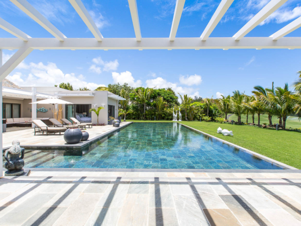 Villa de standing avec vue sur green à vendre à Anahita – Ohana Heritage Group