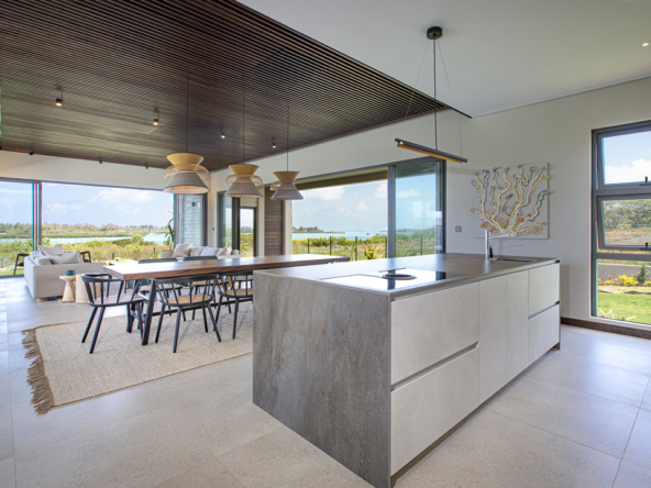 Villa contemporaine de luxe à Anahita, avec vue lagon, piscine à débordement et architecture moderne